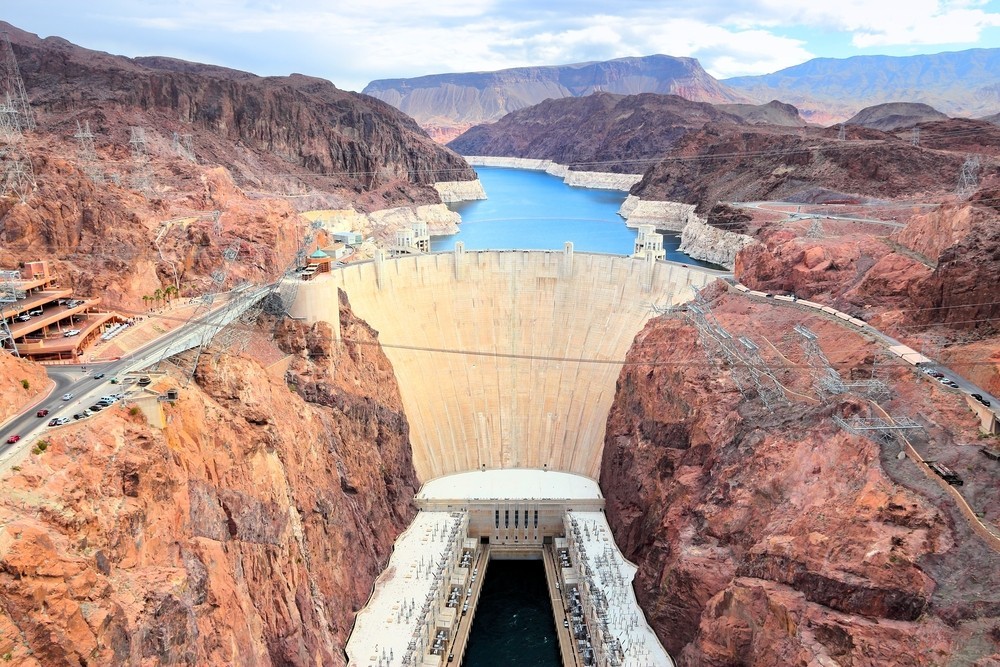 Take a day trip to the Hoover Dam.