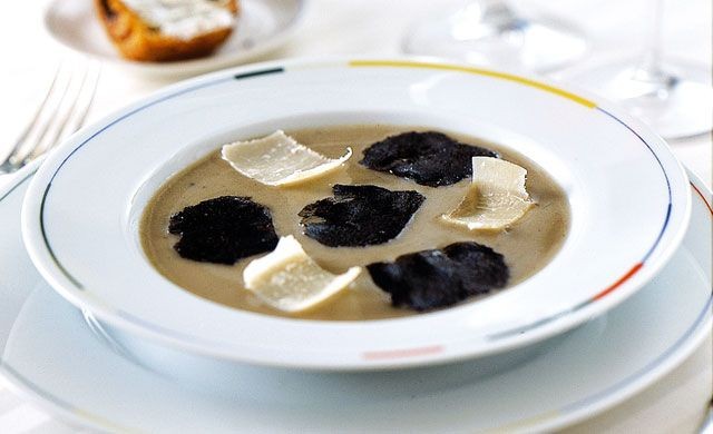 Artichoke Soup at the Restaurant Guy Savoy