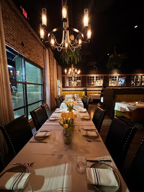 Track #1: Krung Siam Thai Restaurant & Bar @Chinatown