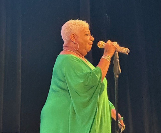 Track #1: Luenell @Jimmy Kimmel’s Comedy Club