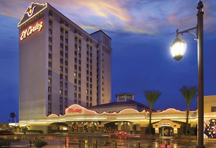 Top 5 Vegas Casinos That AREN'T On the Strip