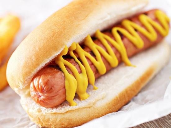5 Tastiest Hot Dogs in Vegas