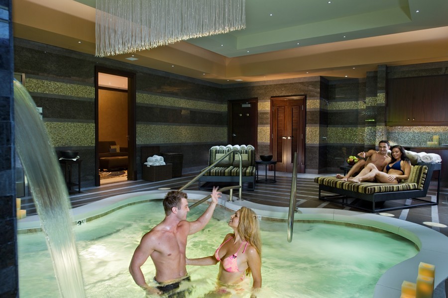Where to Get a Couples Massage in Vegas